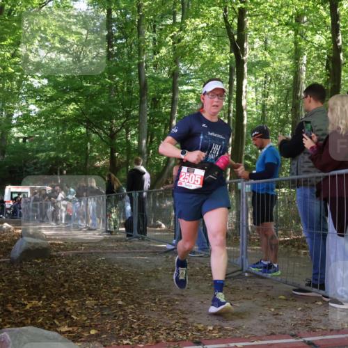 28.09.2025 - 33. Volkslauf durch das schöne Alstertal Strokosch-Dieckow http://msf.ph/oto/8953982 28.09.2025 12:36:04 Ziel  meine-sportfotos.de