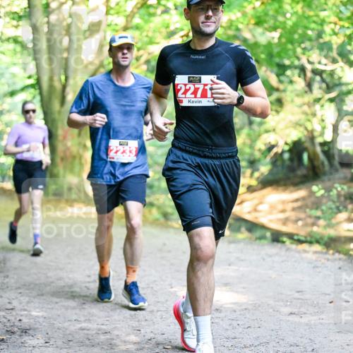 28.09.2025 - 33. Volkslauf durch das schöne Alstertal Dr. Thomas Lammeyer http://msf.ph/oto/8954016 28.09.2025 10:37:43 Laufen 2271 meine-sportfotos.de