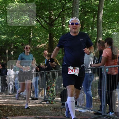 28.09.2025 - 33. Volkslauf durch das schöne Alstertal Strokosch-Dieckow http://msf.ph/oto/8954064 28.09.2025 12:37:51 Ziel 2186, 2220 meine-sportfotos.de
