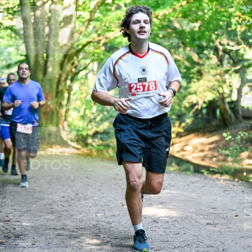 28.09.2025 - 33. Volkslauf durch das schöne Alstertal Dr. Thomas Lammeyer http://msf.ph/oto/8954106 28.09.2025 10:37:54 Laufen 2578 meine-sportfotos.de