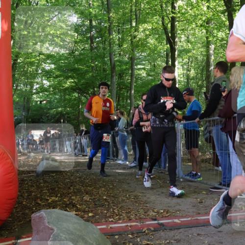 28.09.2025 - 33. Volkslauf durch das schöne Alstertal Strokosch-Dieckow http://msf.ph/oto/8954193 28.09.2025 12:38:59 Ziel 1104, 1754, 2158, 2316, 2554, 2640 meine-sportfotos.de