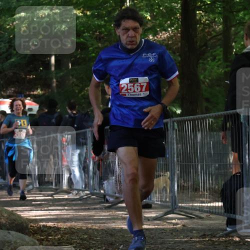 28.09.2025 - 33. Volkslauf durch das schöne Alstertal Strokosch-Dieckow http://msf.ph/oto/8954255 28.09.2025 12:39:23 Ziel 2028, 2567 meine-sportfotos.de
