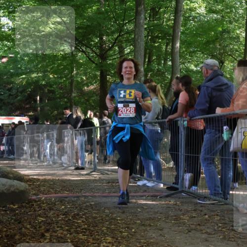 28.09.2025 - 33. Volkslauf durch das schöne Alstertal Strokosch-Dieckow http://msf.ph/oto/8954277 28.09.2025 12:39:28 Ziel 2028 meine-sportfotos.de