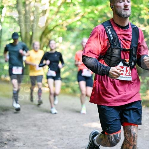 28.09.2025 - 33. Volkslauf durch das schöne Alstertal Dr. Thomas Lammeyer http://msf.ph/oto/8954288 28.09.2025 10:38:20 Laufen 42 meine-sportfotos.de