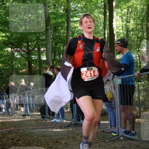 28.09.2025 - 33. Volkslauf durch das schöne Alstertal Strokosch-Dieckow http://msf.ph/oto/8954332 28.09.2025 12:40:25 Ziel 1120, 2414 meine-sportfotos.de
