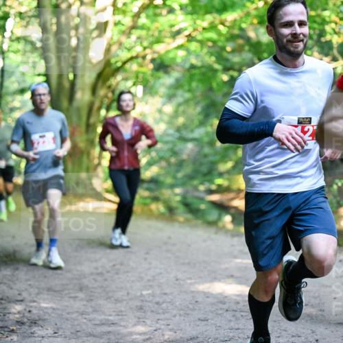 28.09.2025 - 33. Volkslauf durch das schöne Alstertal Dr. Thomas Lammeyer http://msf.ph/oto/8954336 28.09.2025 10:38:30 Laufen 2, 25 meine-sportfotos.de