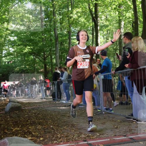 28.09.2025 - 33. Volkslauf durch das schöne Alstertal Strokosch-Dieckow http://msf.ph/oto/8954373 28.09.2025 12:40:38 Ziel 1566, 1579, 2369 meine-sportfotos.de