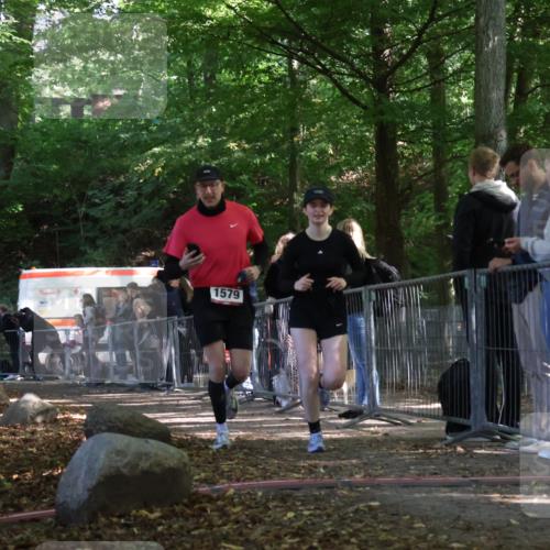 28.09.2025 - 33. Volkslauf durch das schöne Alstertal Strokosch-Dieckow http://msf.ph/oto/8954379 28.09.2025 12:40:41 Ziel 1566, 1579 meine-sportfotos.de