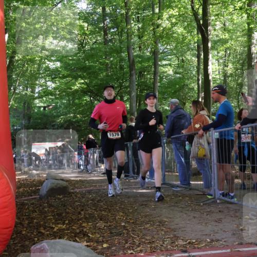 28.09.2025 - 33. Volkslauf durch das schöne Alstertal Strokosch-Dieckow http://msf.ph/oto/8954387 28.09.2025 12:40:43 Ziel 1566, 1579, 2615, 2616 meine-sportfotos.de