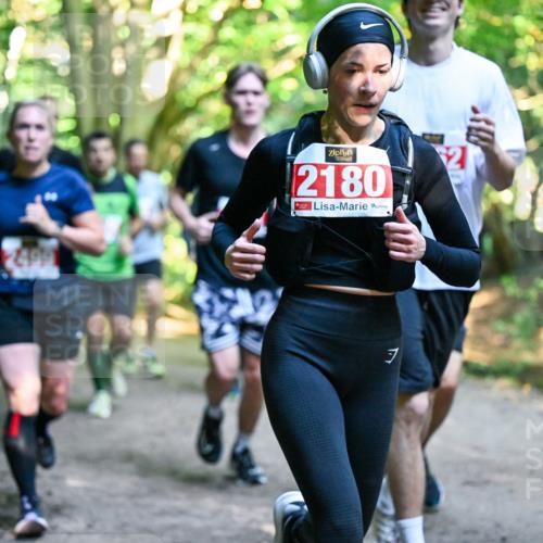 28.09.2025 - 33. Volkslauf durch das schöne Alstertal Dr. Thomas Lammeyer http://msf.ph/oto/8954445 28.09.2025 10:38:46 Laufen 2499, 2180, 125, 2 meine-sportfotos.de