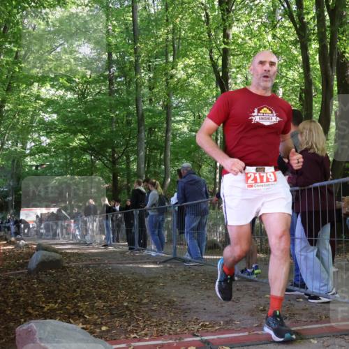 28.09.2025 - 33. Volkslauf durch das schöne Alstertal Strokosch-Dieckow http://msf.ph/oto/8954451 28.09.2025 12:41:15 Ziel  meine-sportfotos.de