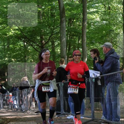 28.09.2025 - 33. Volkslauf durch das schöne Alstertal Strokosch-Dieckow http://msf.ph/oto/8954454 28.09.2025 12:41:34 Ziel 1111, 1163 meine-sportfotos.de