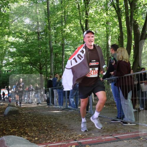 28.09.2025 - 33. Volkslauf durch das schöne Alstertal Strokosch-Dieckow http://msf.ph/oto/8954536 28.09.2025 12:42:46 Ziel 2182, 2326, 2413, 2561, 2562 meine-sportfotos.de