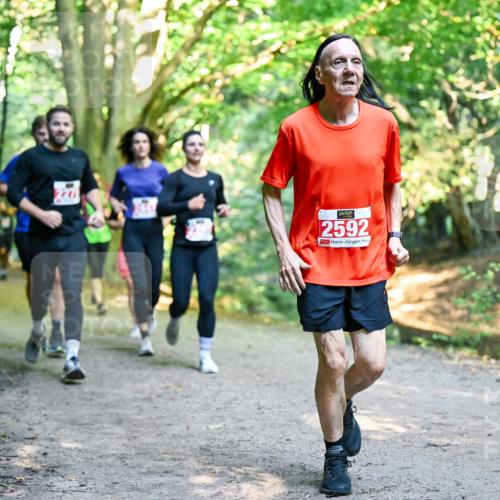 28.09.2025 - 33. Volkslauf durch das schöne Alstertal Dr. Thomas Lammeyer http://msf.ph/oto/8954544 28.09.2025 10:38:58 Laufen 2592 meine-sportfotos.de