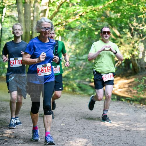 28.09.2025 - 33. Volkslauf durch das schöne Alstertal Dr. Thomas Lammeyer http://msf.ph/oto/8954784 28.09.2025 10:39:43 Laufen 2181, 2315, 530, 2072 meine-sportfotos.de