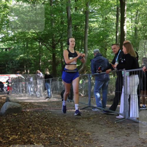 28.09.2025 - 33. Volkslauf durch das schöne Alstertal Strokosch-Dieckow http://msf.ph/oto/8954890 28.09.2025 12:44:43 Ziel 1777, 2303 meine-sportfotos.de