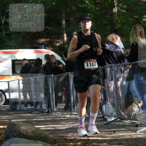 28.09.2025 - 33. Volkslauf durch das schöne Alstertal Strokosch-Dieckow http://msf.ph/oto/8954981 28.09.2025 12:44:52 Ziel 1107 meine-sportfotos.de
