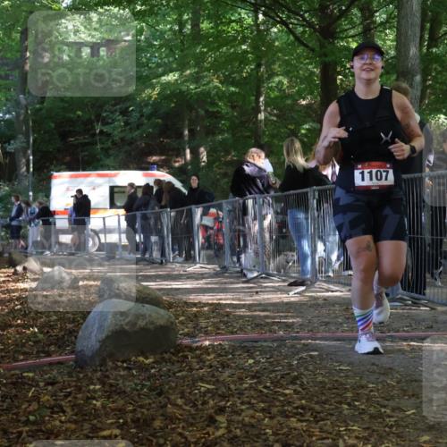 28.09.2025 - 33. Volkslauf durch das schöne Alstertal Strokosch-Dieckow http://msf.ph/oto/8955006 28.09.2025 12:44:54 Ziel 1107 meine-sportfotos.de