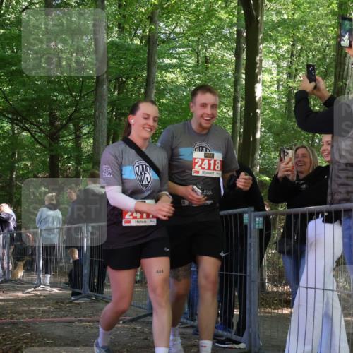 28.09.2025 - 33. Volkslauf durch das schöne Alstertal Strokosch-Dieckow http://msf.ph/oto/8955697 28.09.2025 12:47:50 Ziel 2100, 2244 meine-sportfotos.de