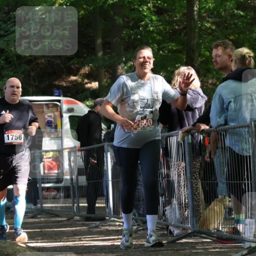 28.09.2025 - 33. Volkslauf durch das schöne Alstertal Strokosch-Dieckow http://msf.ph/oto/8955866 28.09.2025 12:49:26 Ziel 1756, 2301, 2650 meine-sportfotos.de