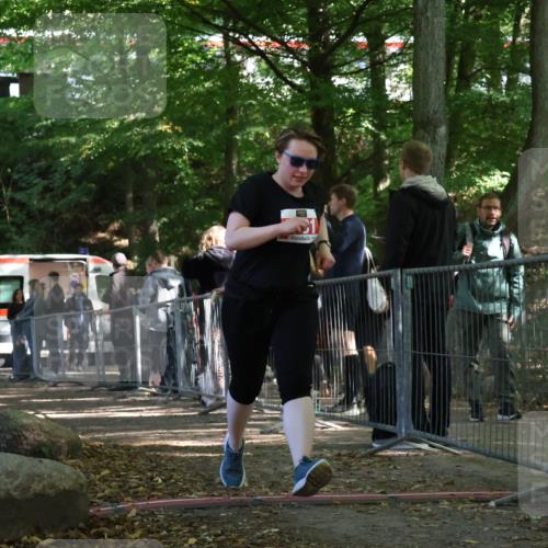 28.09.2025 - 33. Volkslauf durch das schöne Alstertal Strokosch-Dieckow http://msf.ph/oto/8956014 28.09.2025 12:49:33 Ziel 2301 meine-sportfotos.de