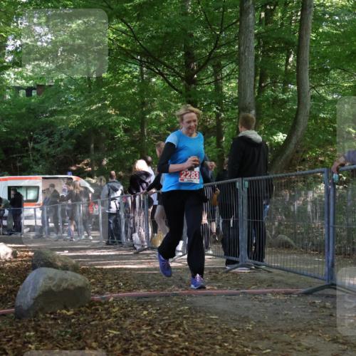 28.09.2025 - 33. Volkslauf durch das schöne Alstertal Strokosch-Dieckow http://msf.ph/oto/8956120 28.09.2025 12:50:36 Ziel 2283 meine-sportfotos.de