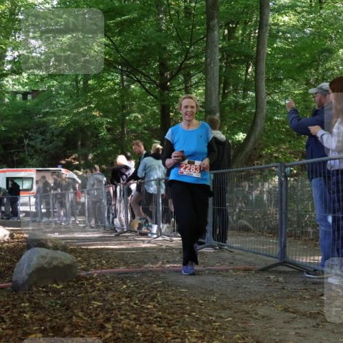 28.09.2025 - 33. Volkslauf durch das schöne Alstertal Strokosch-Dieckow http://msf.ph/oto/8956134 28.09.2025 12:50:36 Ziel 2283 meine-sportfotos.de