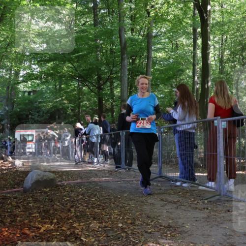 28.09.2025 - 33. Volkslauf durch das schöne Alstertal Strokosch-Dieckow http://msf.ph/oto/8956151 28.09.2025 12:50:37 Ziel 2283 meine-sportfotos.de
