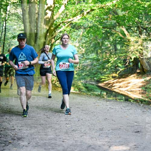 28.09.2025 - 33. Volkslauf durch das schöne Alstertal Dr. Thomas Lammeyer http://msf.ph/oto/8956215 28.09.2025 10:44:08 Laufen 2329, 23, 2417, 2398 meine-sportfotos.de