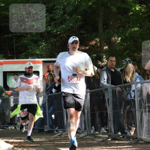 28.09.2025 - 33. Volkslauf durch das schöne Alstertal Strokosch-Dieckow http://msf.ph/oto/8956651 28.09.2025 12:53:07 Ziel 2067, 2510 meine-sportfotos.de