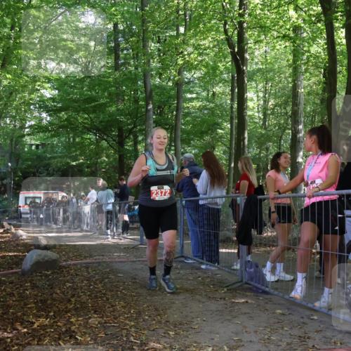 28.09.2025 - 33. Volkslauf durch das schöne Alstertal Strokosch-Dieckow http://msf.ph/oto/8956783 28.09.2025 12:54:48 Ziel 2372 meine-sportfotos.de
