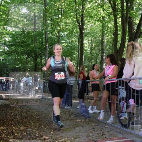 28.09.2025 - 33. Volkslauf durch das schöne Alstertal Strokosch-Dieckow http://msf.ph/oto/8956786 28.09.2025 12:54:48 Ziel 2372 meine-sportfotos.de