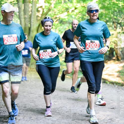 28.09.2025 - 33. Volkslauf durch das schöne Alstertal Dr. Thomas Lammeyer http://msf.ph/oto/8956813 28.09.2025 10:46:08 Laufen 2001, 2002, 2003 meine-sportfotos.de