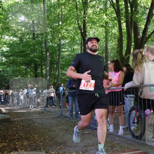 28.09.2025 - 33. Volkslauf durch das schöne Alstertal Strokosch-Dieckow http://msf.ph/oto/8956855 28.09.2025 12:55:22 Ziel 2122 meine-sportfotos.de