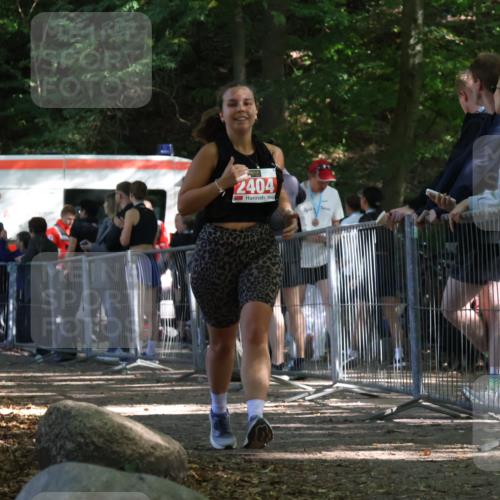 28.09.2025 - 33. Volkslauf durch das schöne Alstertal Strokosch-Dieckow http://msf.ph/oto/8956900 28.09.2025 12:58:44 Ziel 2404 meine-sportfotos.de