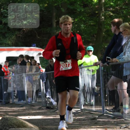 28.09.2025 - 33. Volkslauf durch das schöne Alstertal Strokosch-Dieckow http://msf.ph/oto/8956956 28.09.2025 12:59:11 Ziel 2073 meine-sportfotos.de