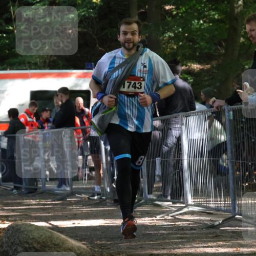 28.09.2025 - 33. Volkslauf durch das schöne Alstertal Strokosch-Dieckow http://msf.ph/oto/8957020 28.09.2025 12:59:58 Ziel 1743 meine-sportfotos.de