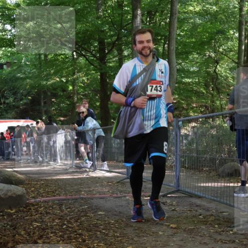 28.09.2025 - 33. Volkslauf durch das schöne Alstertal Strokosch-Dieckow http://msf.ph/oto/8957037 28.09.2025 13:00:02 Ziel 1743 meine-sportfotos.de