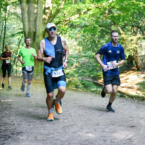 28.09.2025 - 33. Volkslauf durch das schöne Alstertal Dr. Thomas Lammeyer http://msf.ph/oto/8957051 28.09.2025 10:46:52 Laufen 3019, 3078, 3375 meine-sportfotos.de