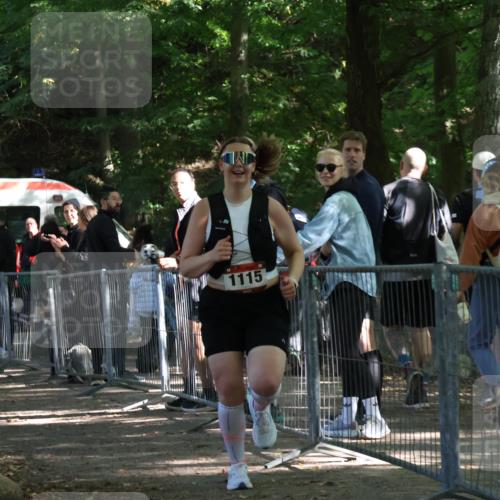 28.09.2025 - 33. Volkslauf durch das schöne Alstertal Strokosch-Dieckow http://msf.ph/oto/8957134 28.09.2025 13:01:53 Ziel 1115 meine-sportfotos.de