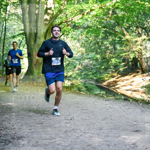 28.09.2025 - 33. Volkslauf durch das schöne Alstertal Dr. Thomas Lammeyer http://msf.ph/oto/8957202 28.09.2025 10:47:32 Laufen 3232, 13042 meine-sportfotos.de