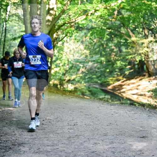28.09.2025 - 33. Volkslauf durch das schöne Alstertal Dr. Thomas Lammeyer http://msf.ph/oto/8957220 28.09.2025 10:47:35 Laufen 3232 meine-sportfotos.de