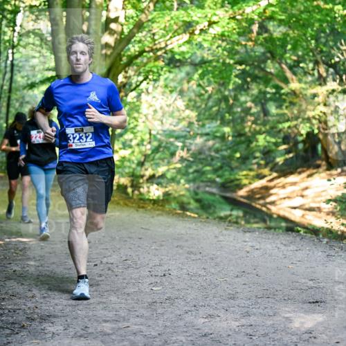 28.09.2025 - 33. Volkslauf durch das schöne Alstertal Dr. Thomas Lammeyer http://msf.ph/oto/8957222 28.09.2025 10:47:35 Laufen 3232 meine-sportfotos.de