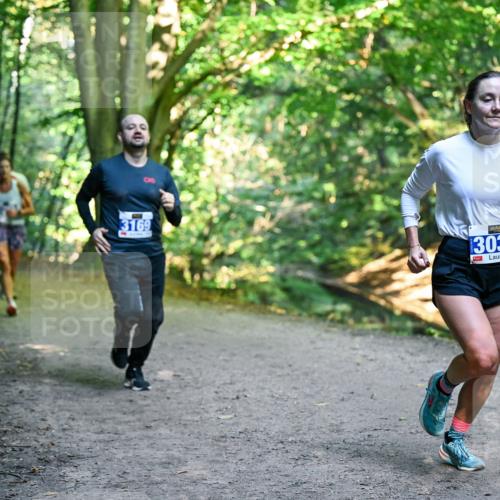 28.09.2025 - 33. Volkslauf durch das schöne Alstertal Dr. Thomas Lammeyer http://msf.ph/oto/8957386 28.09.2025 10:48:14 Laufen 3169, 3031, 1 meine-sportfotos.de