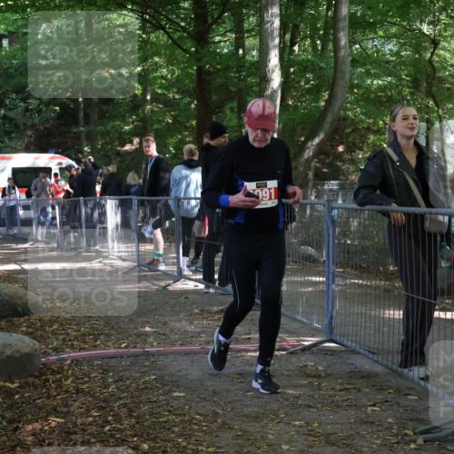 28.09.2025 - 33. Volkslauf durch das schöne Alstertal Strokosch-Dieckow http://msf.ph/oto/8957408 28.09.2025 13:03:04 Ziel 2091 meine-sportfotos.de