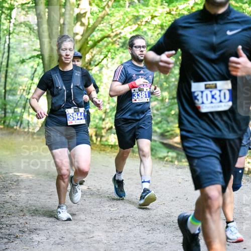 28.09.2025 - 33. Volkslauf durch das schöne Alstertal Dr. Thomas Lammeyer http://msf.ph/oto/8957418 28.09.2025 10:48:19 Laufen 944, 3381, 3030 meine-sportfotos.de