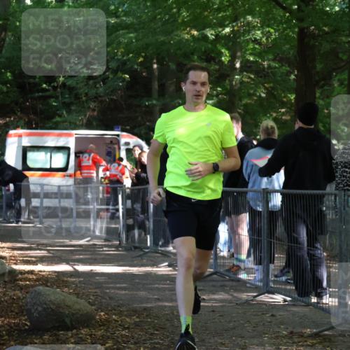 28.09.2025 - 33. Volkslauf durch das schöne Alstertal Strokosch-Dieckow http://msf.ph/oto/8957477 28.09.2025 13:03:18 Ziel  meine-sportfotos.de