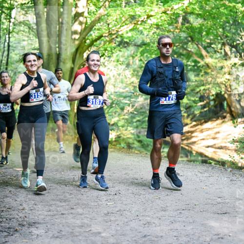 28.09.2025 - 33. Volkslauf durch das schöne Alstertal Dr. Thomas Lammeyer http://msf.ph/oto/8957499 28.09.2025 10:48:33 Laufen 3254, 3155, 3187, 5176 meine-sportfotos.de