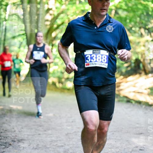 28.09.2025 - 33. Volkslauf durch das schöne Alstertal Dr. Thomas Lammeyer http://msf.ph/oto/8957545 28.09.2025 10:48:40 Laufen 3388 meine-sportfotos.de