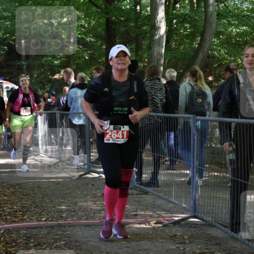 28.09.2025 - 33. Volkslauf durch das schöne Alstertal Strokosch-Dieckow http://msf.ph/oto/8957572 28.09.2025 13:03:33 Ziel 2105, 2641 meine-sportfotos.de